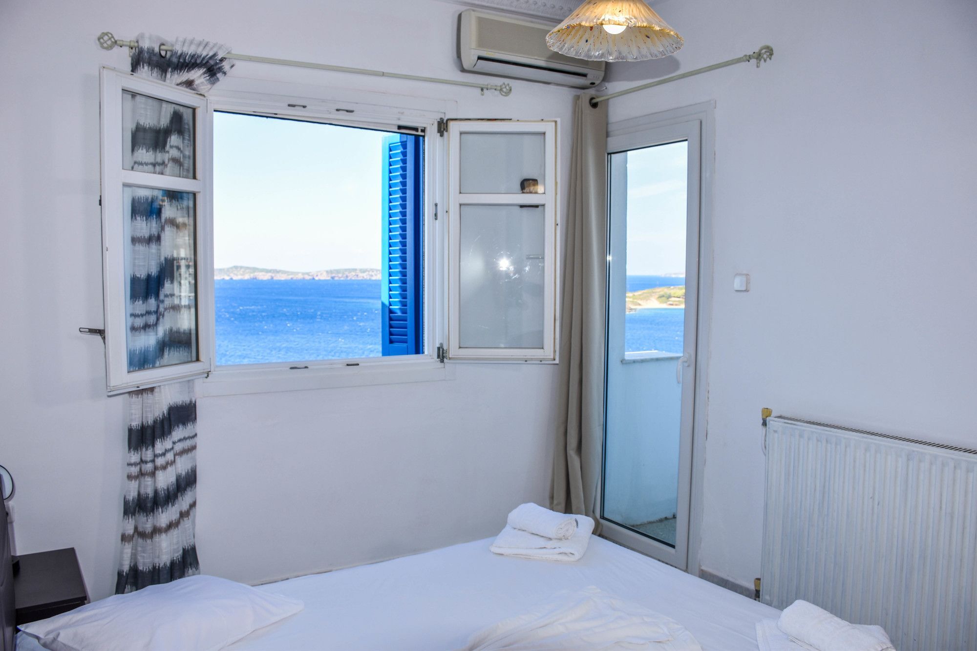 Aegean Sea View Villa Batsi Exterior photo